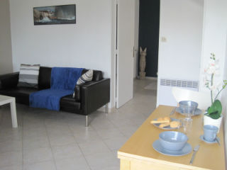 vue entrée chambre T2 estaque location saisonnière